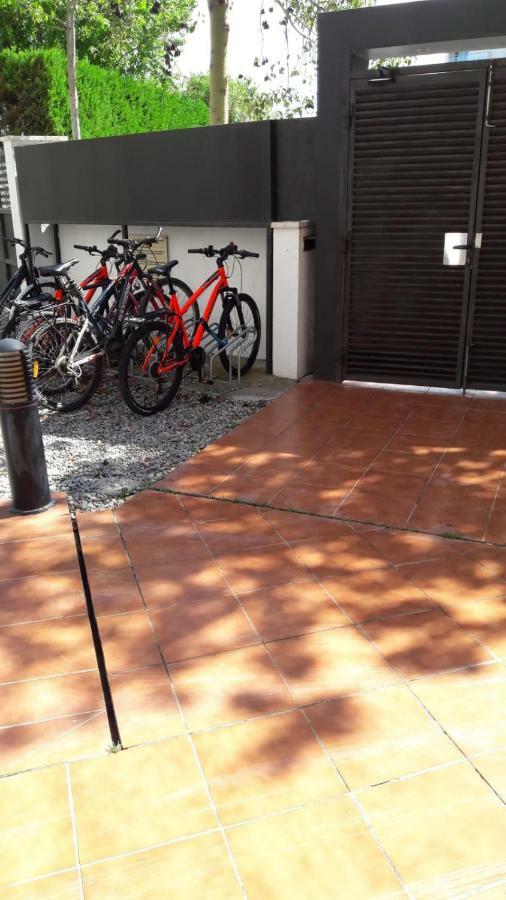 Apartamento Al Canal Roses Luaran gambar